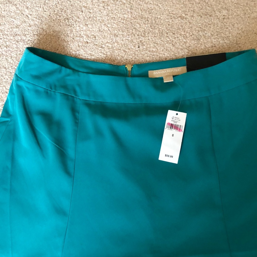 Banana Republic turquoise knee length skirt. - Picture 4 of 4